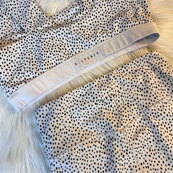 Allfenix White Montana Speckled Sports Bra & Legging Set - Picture 5 of 5